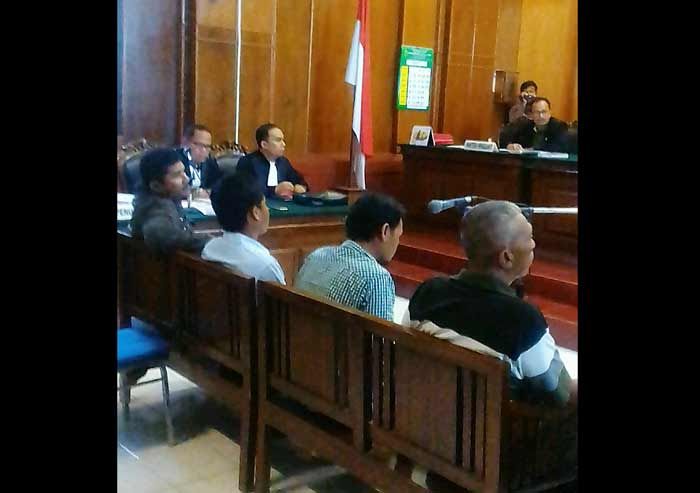 Sidang Pengeroyokan Pendekar PSHT oleh Oknum Bonek, JPU Hadirkan 5 Saksi Sidang Pengeroyokan Pendekar PSHT oleh Oknum Bonek, JPU Hadirkan 5 Saksi