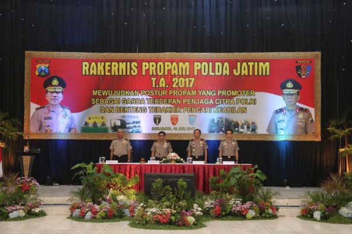 Polda Jatim Gelar Rakernis Bidpropam 2017 Polda Jatim Gelar Rakernis Bidpropam 2017