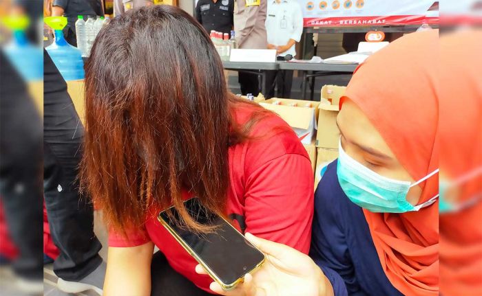 Sekali Kencan Rp 300 Ribu, 6 Siswi SMP dan SMA di Blitar Dipekerjakan di Prostitusi Online Sekali Kencan Rp 300 Ribu, 6 Siswi SMP dan SMA di Blitar Dipekerjakan di Prostitusi Online