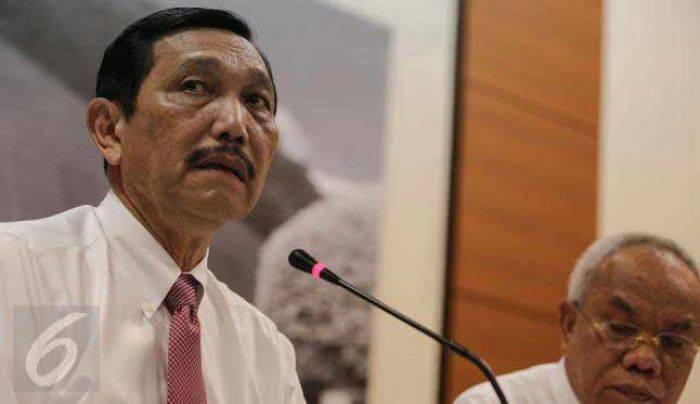 Istana Sayangkan Tiga Anggota MKD Ikut Jumpa Pers Luhut Panjaitan Istana Sayangkan Tiga Anggota MKD Ikut Jumpa Pers Luhut Panjaitan