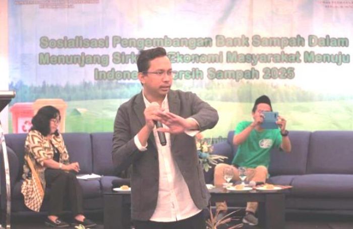 Tingkatkan Kesejahteraan Guru Ngaji, Gus Muhdlor Siapkan Program Insentif Plus Tingkatkan Kesejahteraan Guru Ngaji, Gus Muhdlor Siapkan Program Insentif Plus