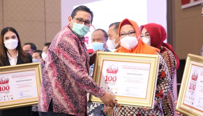 Berkat Aplikasi Ini, Pemkab Gresik Raih Penghargaan Smart City Kategori Smart Environment Berkat Aplikasi Ini, Pemkab Gresik Raih Penghargaan Smart City Kategori Smart Environment