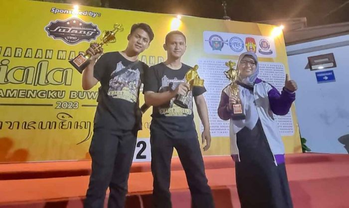 Marching Band SDI Roushon Fikr Jombang Sabet Juara di Piala Hamengku Buwono X Marching Band SDI Roushon Fikr Jombang Sabet Juara di Piala Hamengku Buwono X