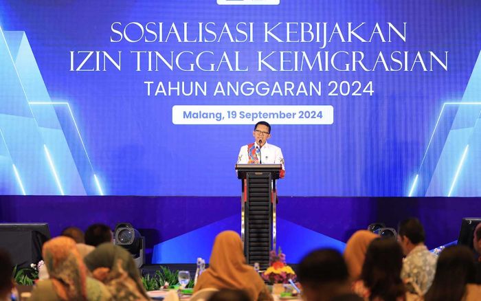 3 Kebijakan Izin Kemigrasian Baru, Kakanwil Kemenkumham Jatim Berharap Bisa Tingkatkan Perekonomian 3 Kebijakan Izin Kemigrasian Baru, Kakanwil Kemenkumham Jatim Berharap Bisa Tingkatkan Perekonomian
