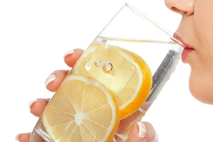 Benarkah Air Lemon Bagus untuk Program Diet? Simak Penjelasannya Benarkah Air Lemon Bagus untuk Program Diet? Simak Penjelasannya