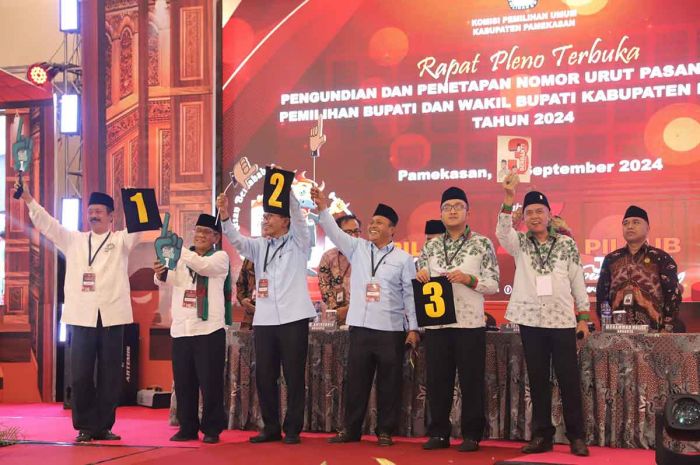 Tetapkan Nomor Urut Paslon, KPU Pamekasan Ingatkan soal Kondusivitas Pilkada 2024 Tetapkan Nomor Urut Paslon, KPU Pamekasan Ingatkan soal Kondusivitas Pilkada 2024