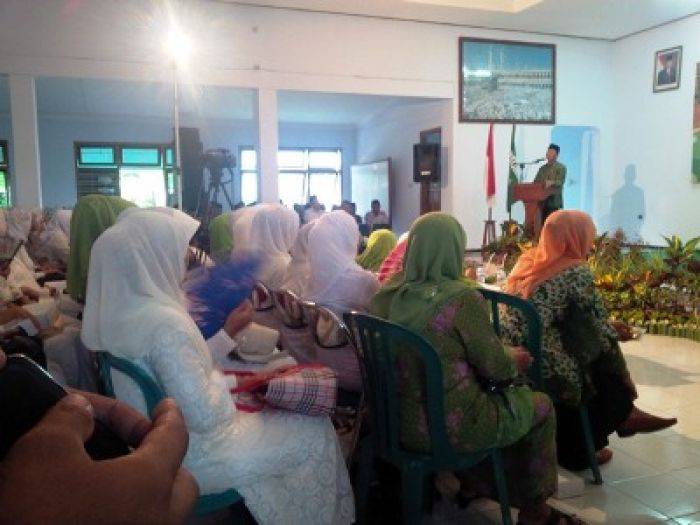 Dukung Jokowi-JK, Bupati Tuban Enggan Cuti Dukung Jokowi-JK, Bupati Tuban Enggan Cuti