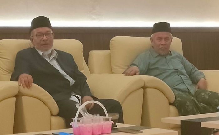 Ditunjuk PBNU sebagai Ketua Karteker PCNU Surabaya, Umarsyah Segera Berkantor di Bubutan Ditunjuk PBNU sebagai Ketua Karteker PCNU Surabaya, Umarsyah Segera Berkantor di Bubutan