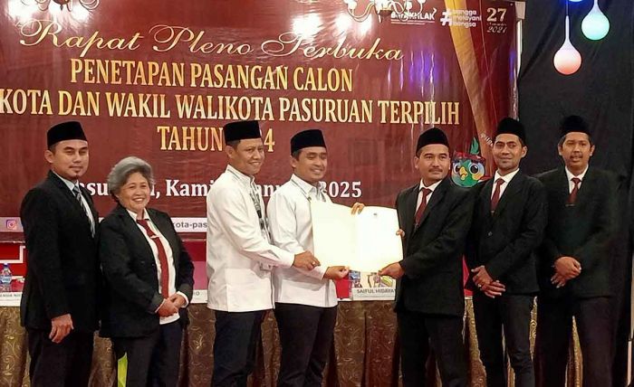 KPU Kota Pasuruan Resmi Tetapkan Adi Wibowo-M Nawawi Jadi Kepala Daerah Terpilih KPU Kota Pasuruan Resmi Tetapkan Adi Wibowo-M Nawawi Jadi Kepala Daerah Terpilih