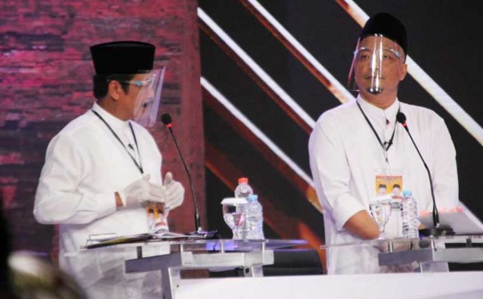 Debat Pamungkas: Qosim Paparkan Program Peningkatan Infrastruktur, Alif Urai Penanganan Covid-19 Debat Pamungkas: Qosim Paparkan Program Peningkatan Infrastruktur, Alif Urai Penanganan Covid-19