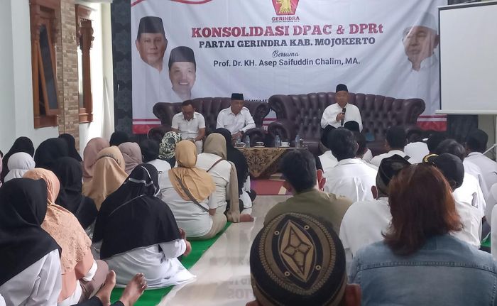 PAN dan Gerindra Komitmen Dukung Gus Barra Sebagai Cabup di Pilkada Mojokerto 2024 PAN dan Gerindra Komitmen Dukung Gus Barra Sebagai Cabup di Pilkada Mojokerto 2024