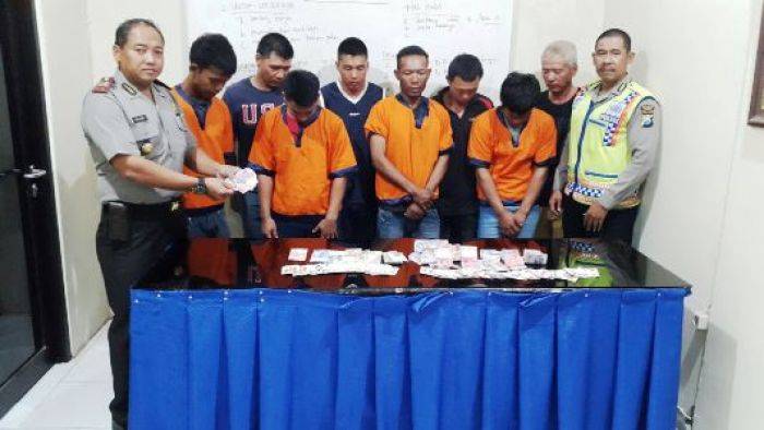 Gerebek Judi di Mess PT BMIS Gresik, Empat Warga Asing Dibekuk