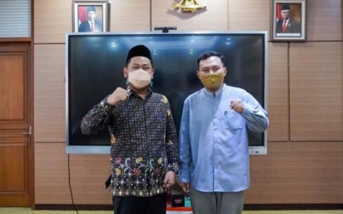Lulusan S1 Unair Kalah dari Kejar Paket C, Bupati Gresik: Usut Rekrutmen Perangkat Desa Munggugebang Lulusan S1 Unair Kalah dari Kejar Paket C, Bupati Gresik: Usut Rekrutmen Perangkat Desa Munggugebang