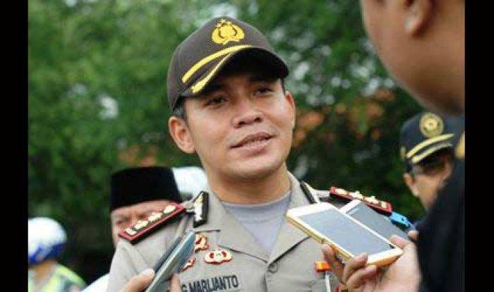 Polisi Tangkap Satu dari Lima Pelaku Pemerkosaan Bocah SD di Jombang Polisi Tangkap Satu dari Lima Pelaku Pemerkosaan Bocah SD di Jombang