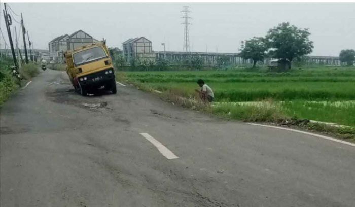 DPRD Gresik Sebut Rp123,9 Miliar untuk Peningkatan Jalan dari APBD 2025 DPRD Gresik Sebut Rp123,9 Miliar untuk Peningkatan Jalan dari APBD 2025
