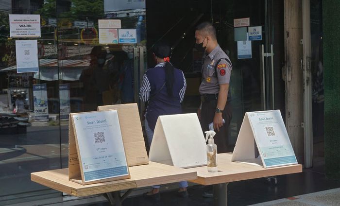 Pulihkan Ekonomi, Semua Pusat Perbelanjaan Kota Kediri Buka, Gunakan Aplikasi PeduliLindungi Pulihkan Ekonomi, Semua Pusat Perbelanjaan Kota Kediri Buka, Gunakan Aplikasi PeduliLindungi
