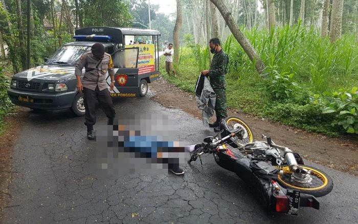 Tikungan Hutan Maliran Blitar Memakan Korban, Siswa SMA Tewas Tabrakan Dengan Truk Tikungan Hutan Maliran Blitar Memakan Korban, Siswa SMA Tewas Tabrakan Dengan Truk
