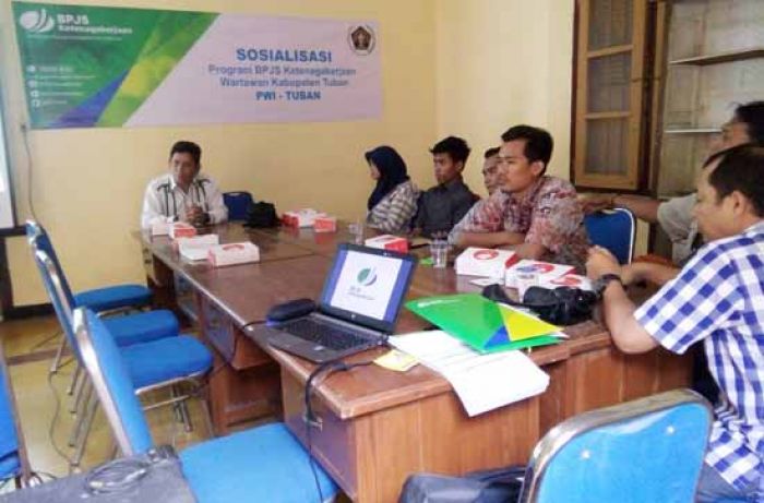 Gelar Sosialisasi, Seluruh Wartawan di Tuban Diajak Ikut Program BPJS Ketenagakerjaan