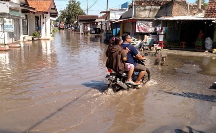 Tanggulangin Banjir Lagi, Air Rendam Dua RW di Banjarasri dan Kedungbanteng Tanggulangin Banjir Lagi, Air Rendam Dua RW di Banjarasri dan Kedungbanteng