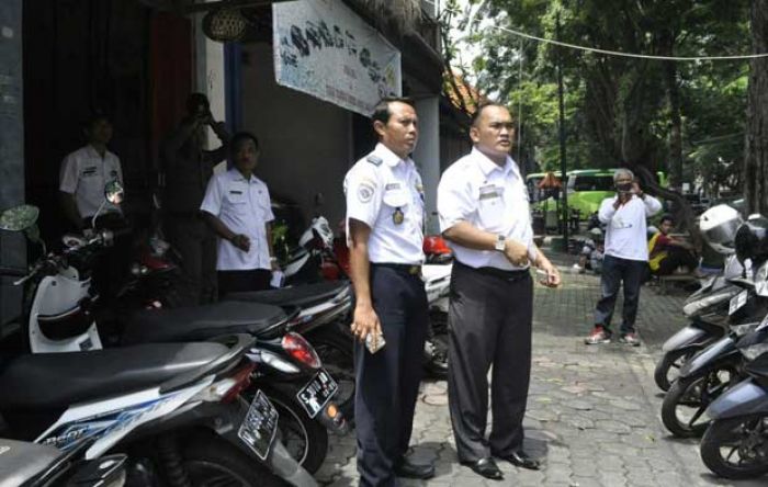 Dongkrak PAD, BPPKAD, Dishub dan Satpol PP Gencar Razia Areal Parkir Dongkrak PAD, BPPKAD, Dishub dan Satpol PP Gencar Razia Areal Parkir