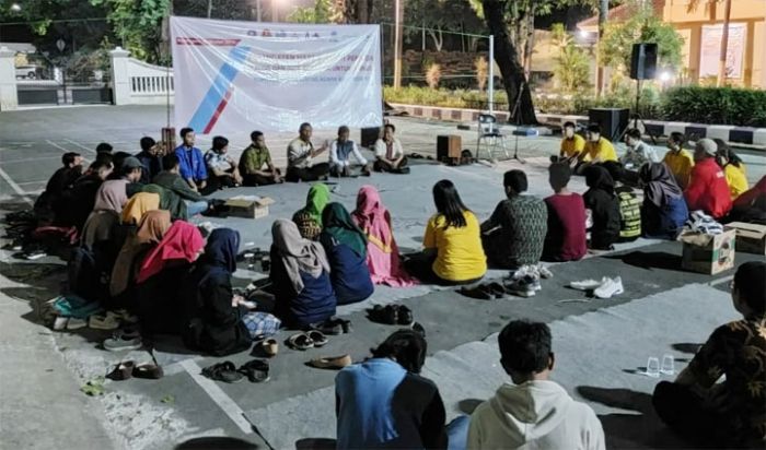 Pemuda Lintas Agama Bojonegoro Gelar Diskusi dan Doa Peringati Hari Sumpah Pemuda Pemuda Lintas Agama Bojonegoro Gelar Diskusi dan Doa Peringati Hari Sumpah Pemuda