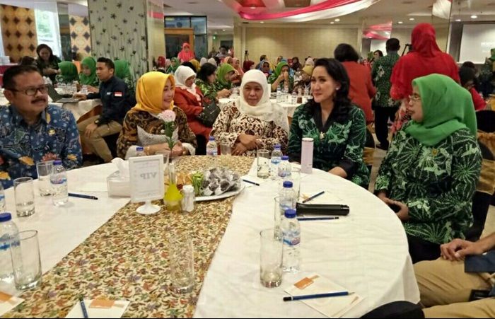 Perempuan Indonesia Didorong Ikuti Jejak Khofifah Perempuan Indonesia Didorong Ikuti Jejak Khofifah