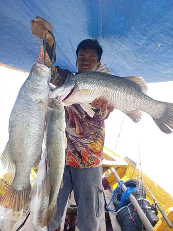 4 Spot Mancing di Surabaya, Teluk Lamong Jadi Primadona 4 Spot Mancing di Surabaya, Teluk Lamong Jadi Primadona