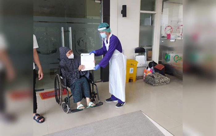 Susmiati, Pasien Covid-19 Pertama di RSUD Grati yang Sembuh Melalui Terapi Plasma Konvalesen Susmiati, Pasien Covid-19 Pertama di RSUD Grati yang Sembuh Melalui Terapi Plasma Konvalesen