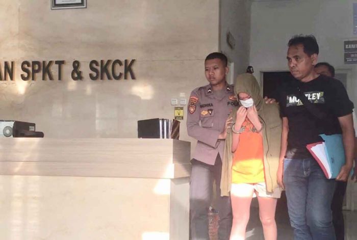 Korban Tewas, Begal Perempuan di Surabaya Hanya Dikenakan Pasal Curat, Pengacara Beberkan Alasannya Korban Tewas, Begal Perempuan di Surabaya Hanya Dikenakan Pasal Curat, Pengacara Beberkan Alasannya