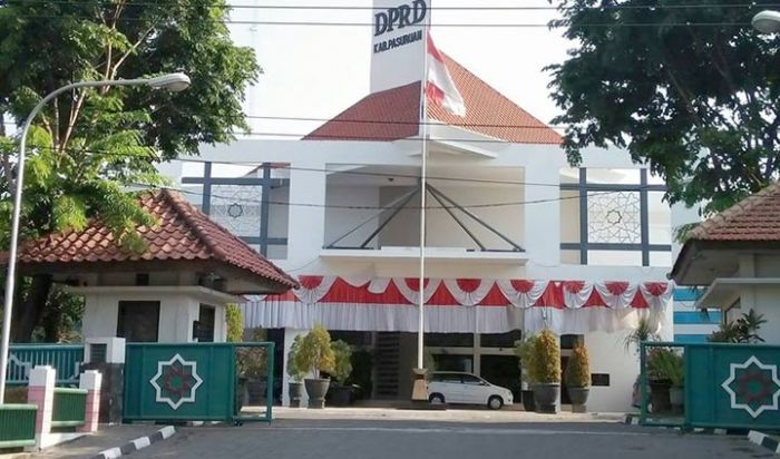 Dewan Pasuruan Semangat Bahas KUAPPAS Meski Jelang Purna Tugas Dewan Pasuruan Semangat Bahas KUAPPAS Meski Jelang Purna Tugas