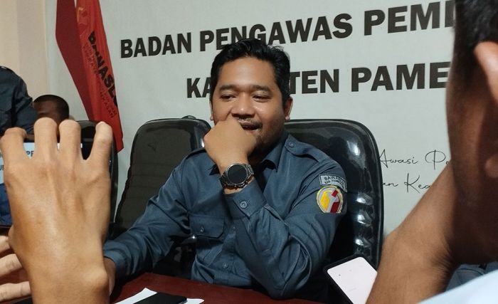 Bawaslu Pamekasan Resmi Hentikan Kasus Bagi-Bagi Uang Gus Miftah, Berikut Alasannya Bawaslu Pamekasan Resmi Hentikan Kasus Bagi-Bagi Uang Gus Miftah, Berikut Alasannya