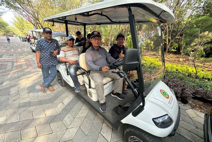 Pokdarwis Berharap Pengelolaan Wisata Mangrove Medokan Ayu Surabaya Melibatkan Warga Sekitar Pokdarwis Berharap Pengelolaan Wisata Mangrove Medokan Ayu Surabaya Melibatkan Warga Sekitar