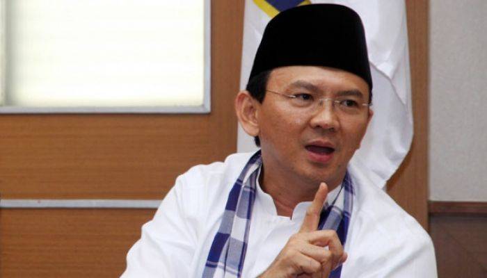Sindir Mega, Ahok Hanya Akui Jokowi sebagai Bos Politiknya Sindir Mega, Ahok Hanya Akui Jokowi sebagai Bos Politiknya