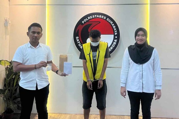 Simpan Narkoba di Celana Dalam, Pria di Kedung Cowek Surabaya Ditangkap Polisi Simpan Narkoba di Celana Dalam, Pria di Kedung Cowek Surabaya Ditangkap Polisi
