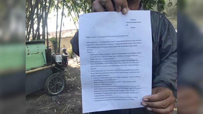 Diduga Bahas APBDes Seenaknya, Kades Lengkong Jember Dilaporkan ke Inspektorat Diduga Bahas APBDes Seenaknya, Kades Lengkong Jember Dilaporkan ke Inspektorat