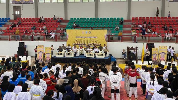 Satpol PP Kabupaten Malang Sosialisasi Gempur Rokok Ilegal di Kejuaraan Taekwondo Jatim Open Satpol PP Kabupaten Malang Sosialisasi Gempur Rokok Ilegal di Kejuaraan Taekwondo Jatim Open