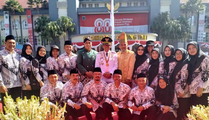Demi Ketenteraman dan Keamanan, PGRI Kota Batu Imbau Anggotanya Gelar Doa Bersama Demi Ketenteraman dan Keamanan, PGRI Kota Batu Imbau Anggotanya Gelar Doa Bersama
