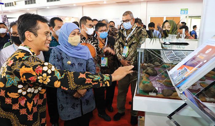 Hadiri Pembukaan PJB Connect 2022, Gubernur Khofifah Paparkan Pengembangan EBT di Jatim Hadiri Pembukaan PJB Connect 2022, Gubernur Khofifah Paparkan Pengembangan EBT di Jatim