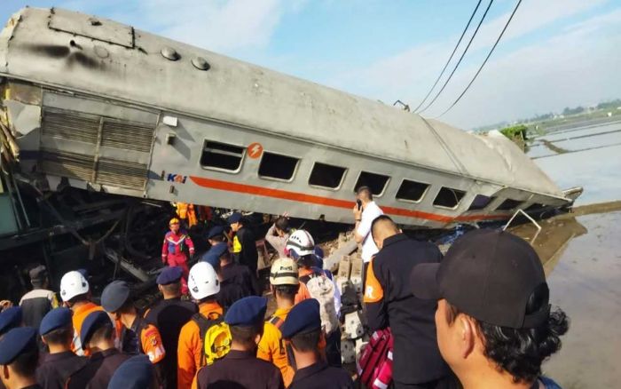 Ini Kronologi Kecelakaan KA Turangga Jurusan Surabaya Gubeng-Bandung Ini Kronologi Kecelakaan KA Turangga Jurusan Surabaya Gubeng-Bandung