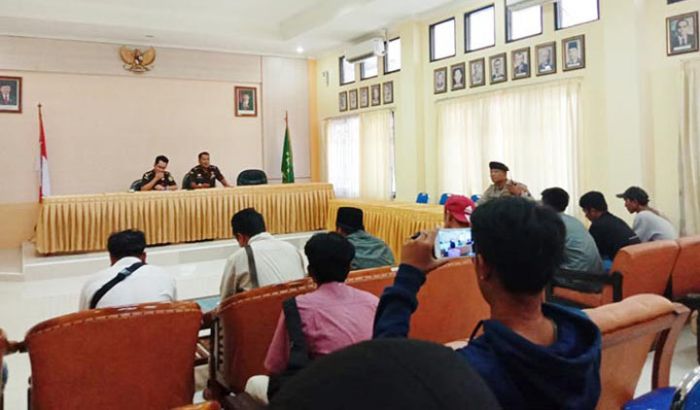 ​Tuntut Tuntaskan Kasus Kambing Etawa, APPB Demo Kejari Bangkalan