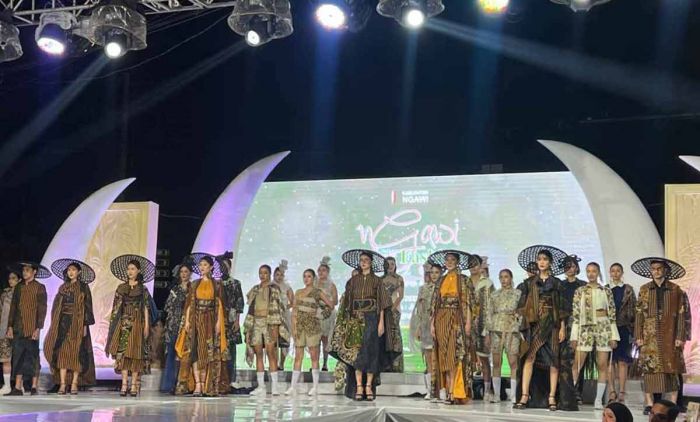 Perempatan Kartonyono Ngawi Jadi Tempat Festival Batik