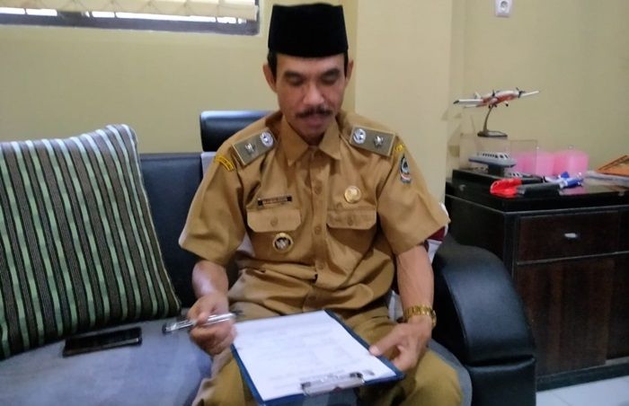 4 Tahun Ditumpangi Kantor Kecamatan, Kades Blimbingsari Banyuwangi Mulai Gerah 4 Tahun Ditumpangi Kantor Kecamatan, Kades Blimbingsari Banyuwangi Mulai Gerah