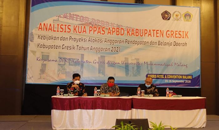Bedah KUA PPAS 2021, DPRD Gresik Ragu Target RPJMD 2021 Terpenuhi Bedah KUA PPAS 2021, DPRD Gresik Ragu Target RPJMD 2021 Terpenuhi
