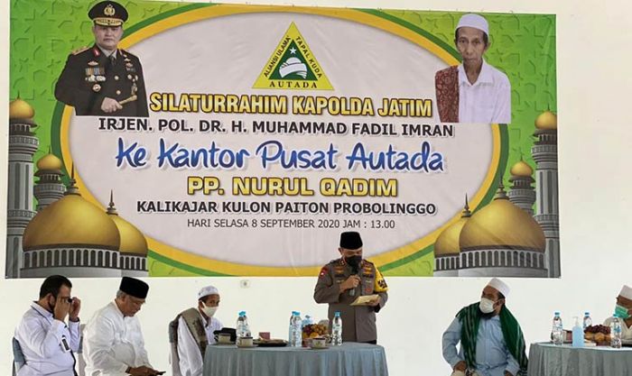 Silaturahim, Kapolda Jatim Harapkan Ulama Autada Jadi Pionir Jatim Bermasker