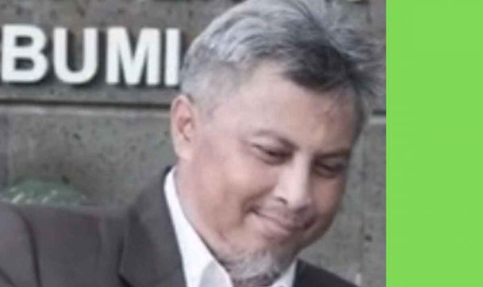 Dari Negara Hukum ke Negara Hakim Dari Negara Hukum ke Negara Hakim