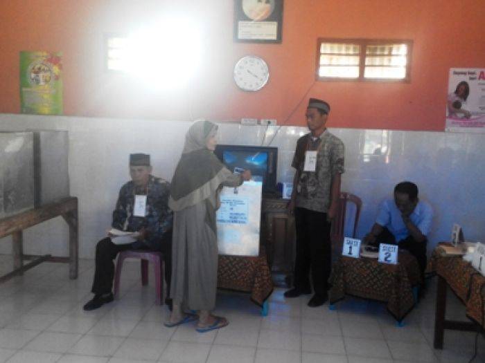 Coblosan Ulang, Oknum Panwas Larang Memotret