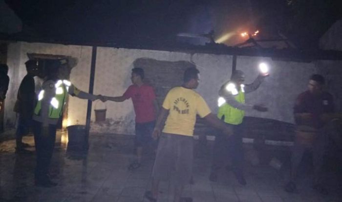 Lupa Matikan Teko Listrik, Rumah di Gerih Ngawi Ludes Terbakar