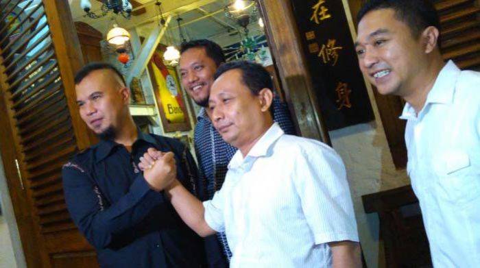 Sambangi Rumah Ahmad Dhani, PKB Serius Usung jadi Cagub DKI Sambangi Rumah Ahmad Dhani, PKB Serius Usung jadi Cagub DKI