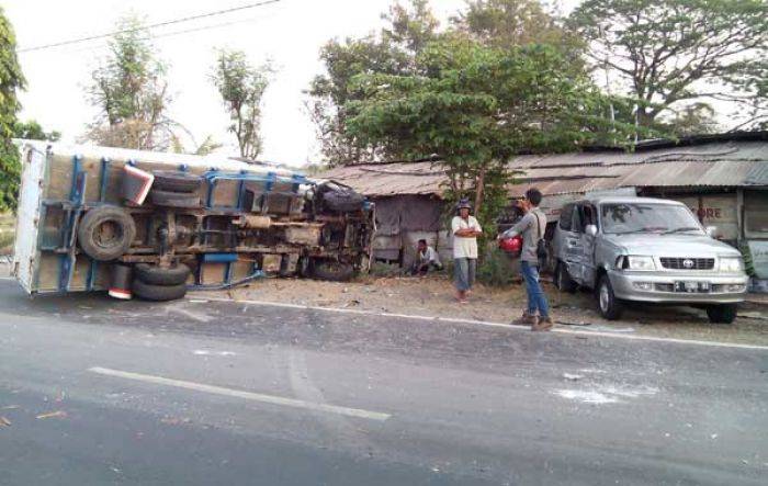 Diseruduk Truk dan Ditabrak Mobil, Pengendara Motor di Lamongan Tewas Diseruduk Truk dan Ditabrak Mobil, Pengendara Motor di Lamongan Tewas