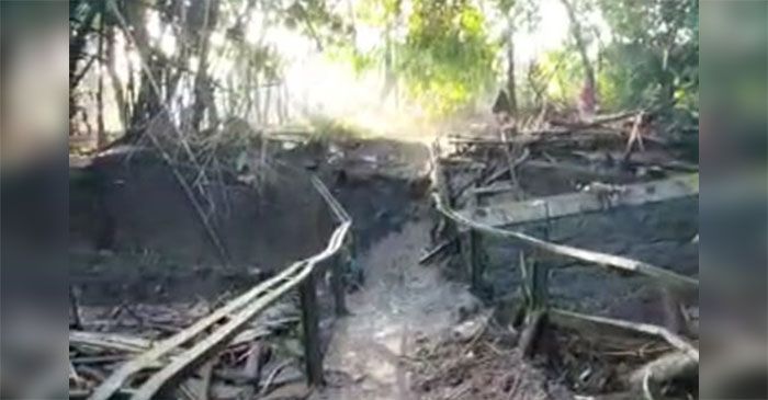 Banjir Lumpur Terjang Dua Desa di Nguling Pasuruan Banjir Lumpur Terjang Dua Desa di Nguling Pasuruan
